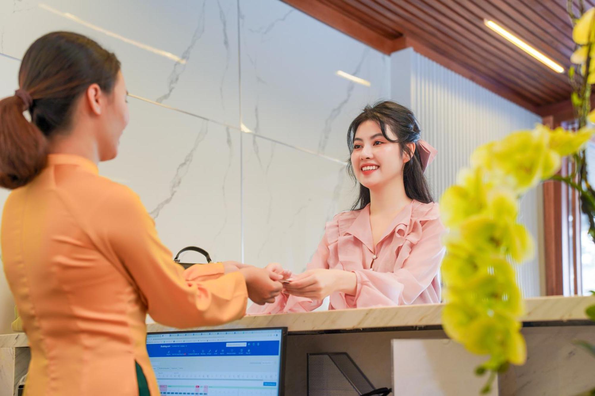 Sea Wind Hotel By Thg Đà Nẵng Extérieur photo